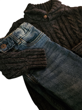 Load image into Gallery viewer, Outfit (size 3)
