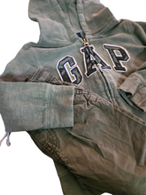 Load image into Gallery viewer, Outfit (size 3)
