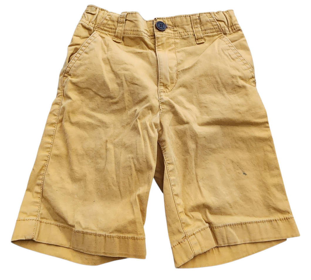 Shorts (Oshkosh) size 6