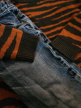 Load image into Gallery viewer, Outfit (size 3)
