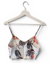 Load image into Gallery viewer, Crop tank (small) NEW!
