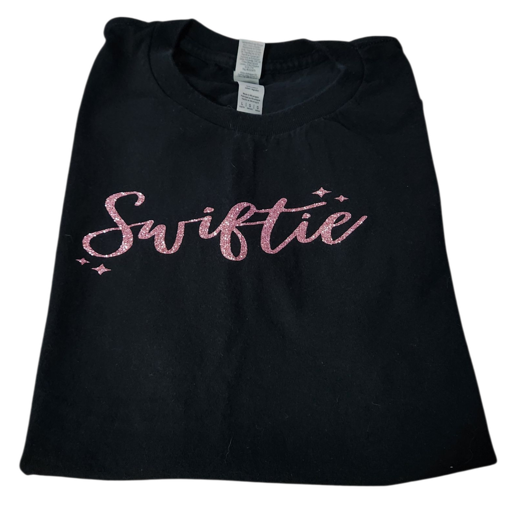 T-shirt (size 12)