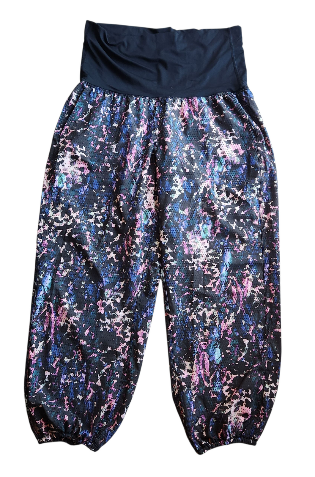 Lululemon capri (size 10)