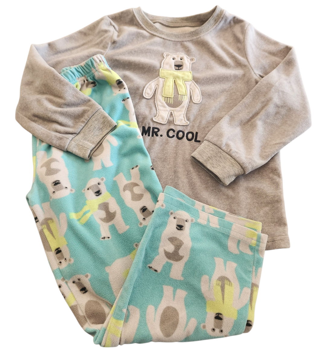 Fleece pj's (Carters) size 6
