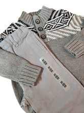 Load image into Gallery viewer, Outfit (size 3)
