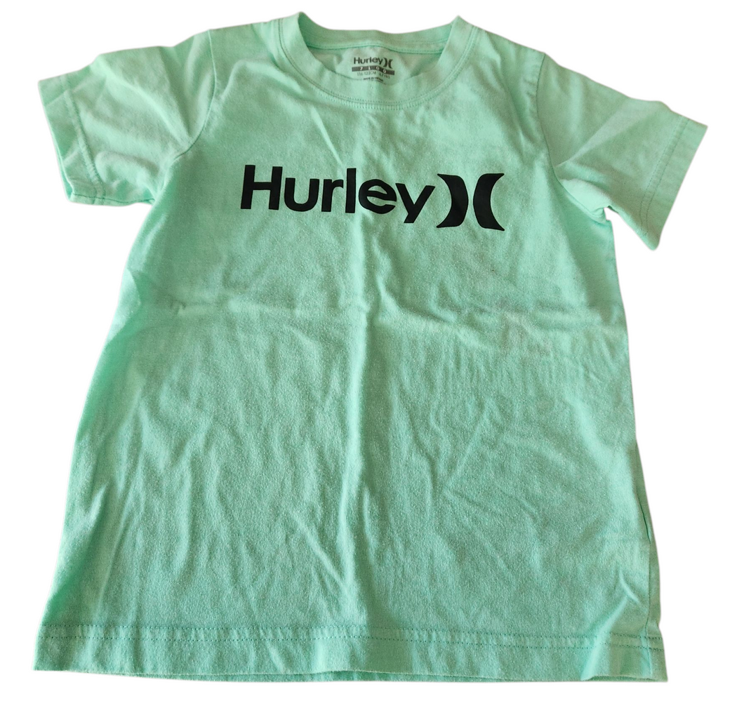 T-shirt (size 6/7) small staining FREE