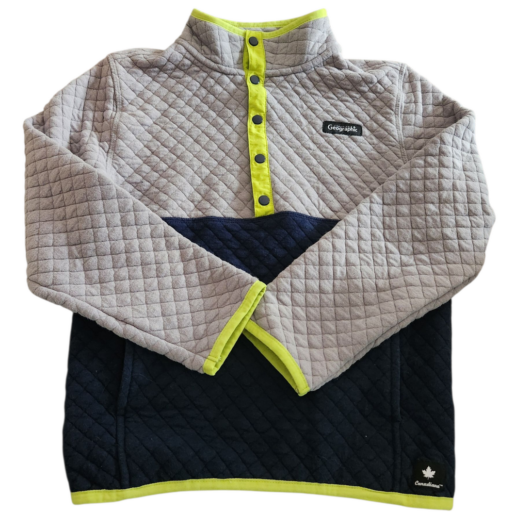 Shirt (Canadiana) size 7